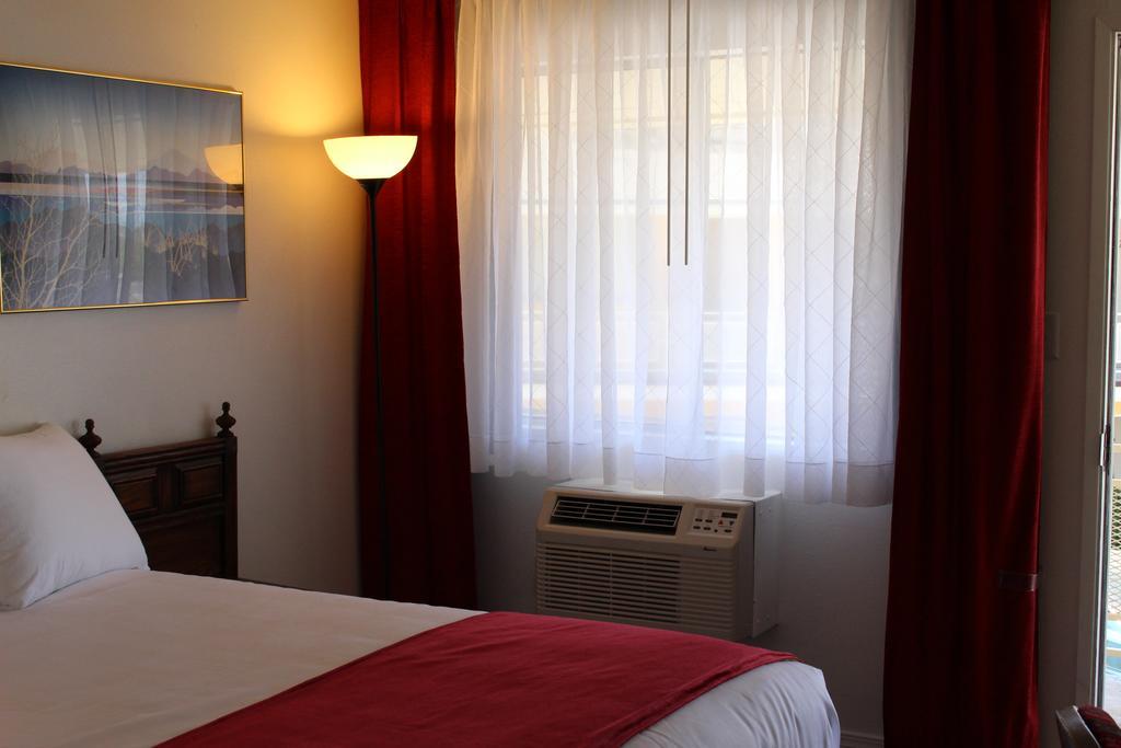 Sovana Inn Medford Zimmer foto